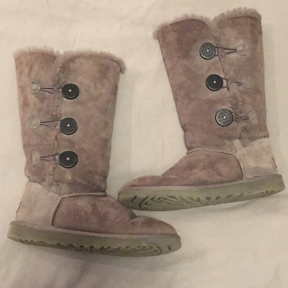 Tall Ugg boots - Picture 2 of 4